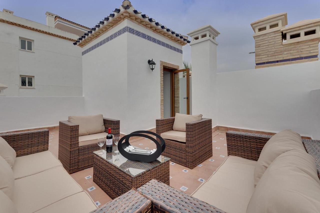 Soleadore Sol Orihuela Bagian luar foto